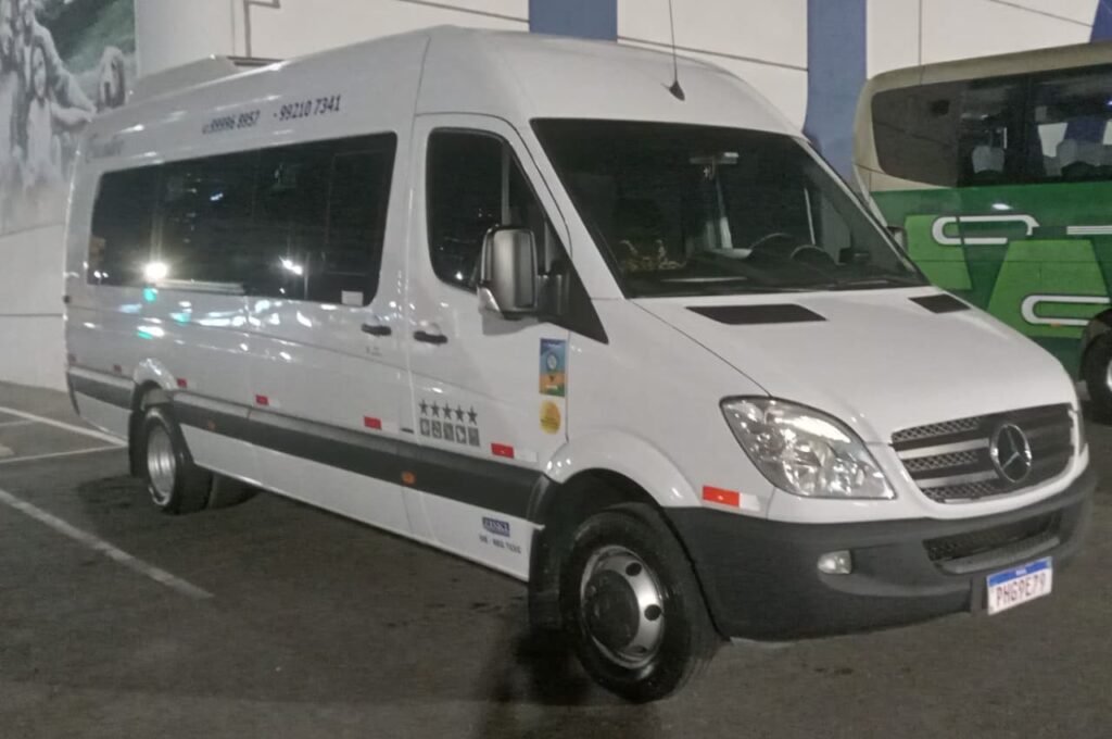 Van de turismo em Itapema